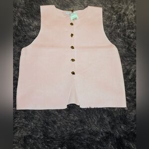 Pink Sleeveless Button-Up Tank Top
